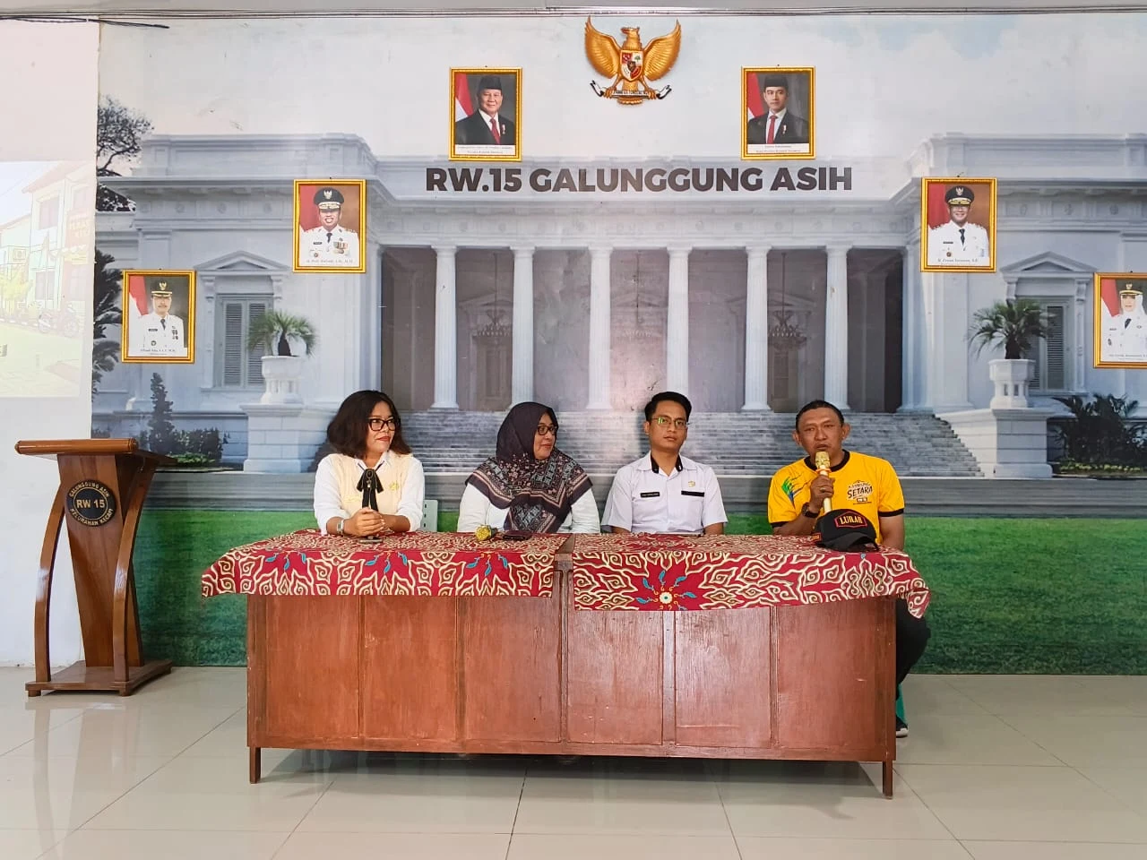 Senam Bersama dan Sosialisasi Kampung Setara tentang Kewirausahaan Pemuda